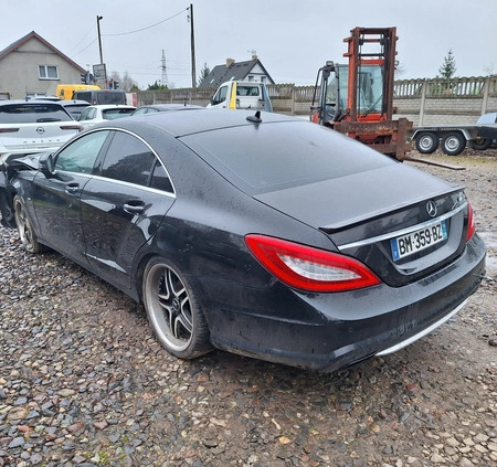 Mercedes-Benz CLS cena 22800 przebieg: 227000, rok produkcji 2011 z Pakość małe 37